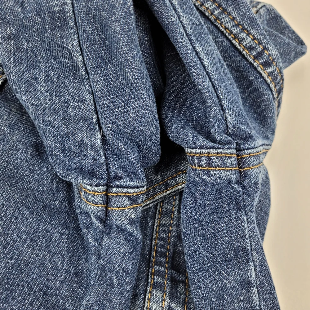 Gap Denim Jacket Kids Size XS 4/5 Blue Jean Classic Trucker Cotton Unisex